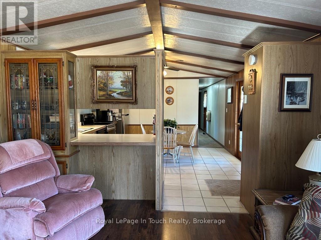 












37 - 5263 ELLIOTT SIDE ROAD

,
Tay,




Ontario
L4R4K3

