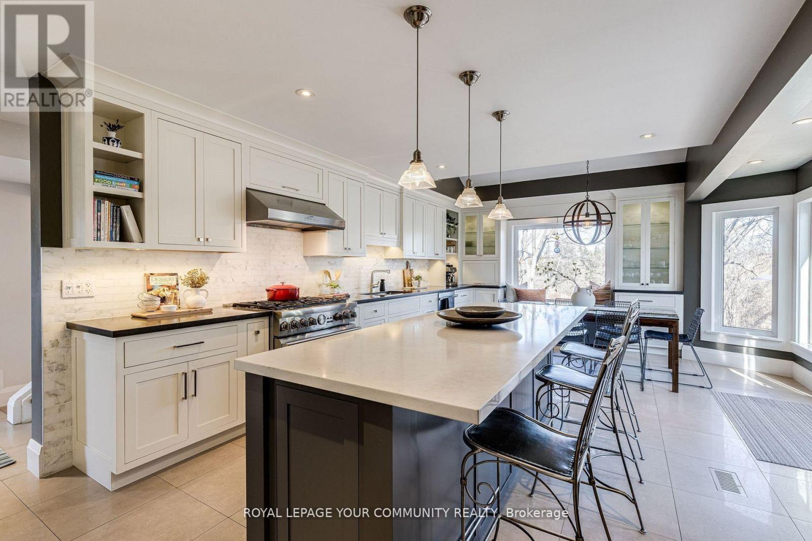 












7 BUTTONVILLE CRESCENT E

,
Markham,




Ontario
L3R0J9

