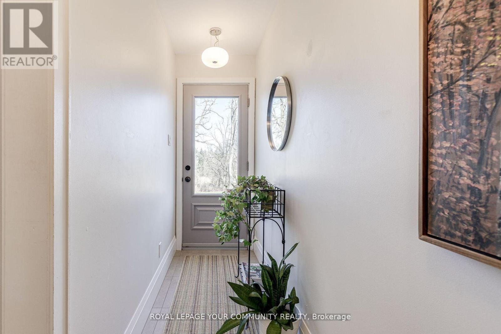 












7 BUTTONVILLE CRESCENT E

,
Markham,




Ontario
L3R0J9

