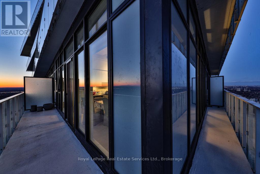 












6005 - 3900 CONFEDERATION PARKWAY

,
Mississauga (City Centre),




Ontario
L5B0M3

