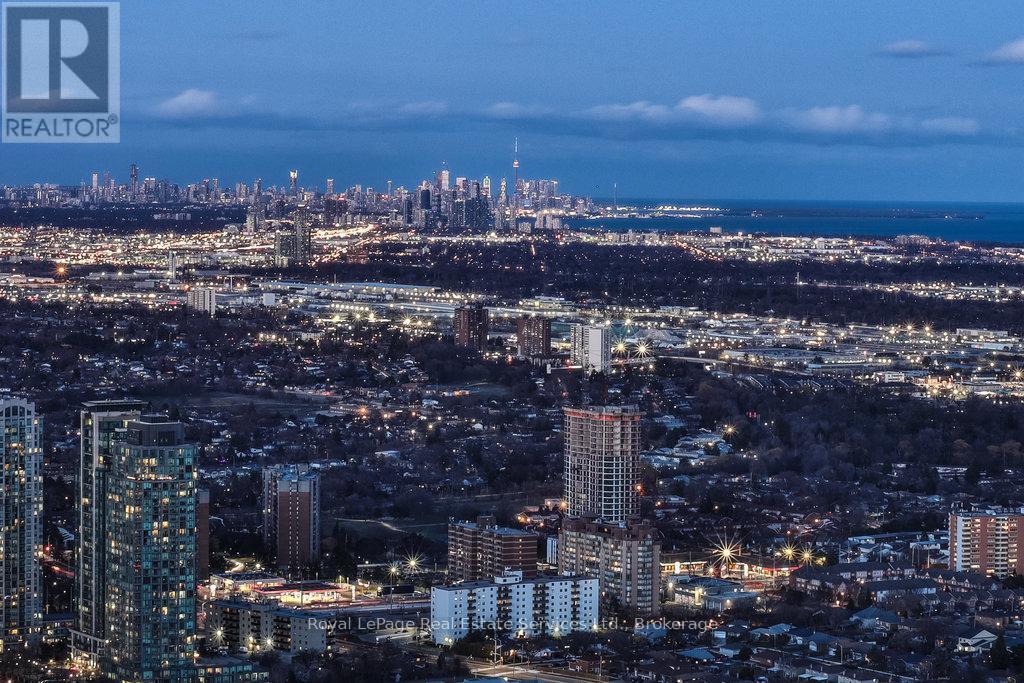 












6005 - 3900 CONFEDERATION PARKWAY

,
Mississauga (City Centre),




Ontario
L5B0M3

