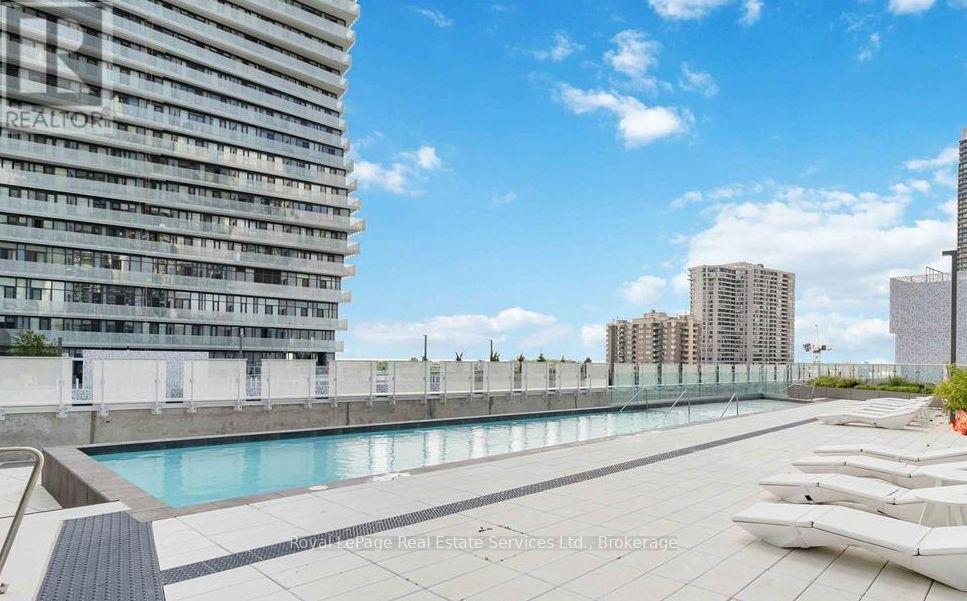 












6005 - 3900 CONFEDERATION PARKWAY

,
Mississauga (City Centre),




Ontario
L5B0M3

