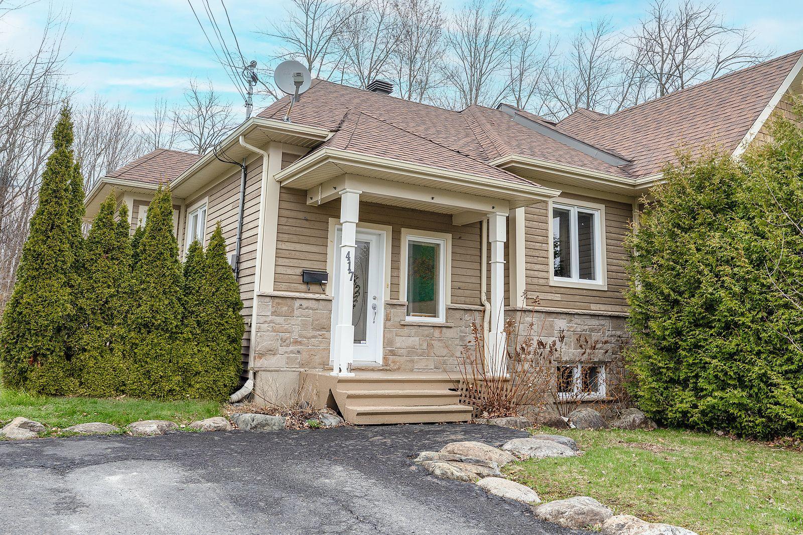 









417


Rue Langlois

,
Magog,




QC
J1X3K5

