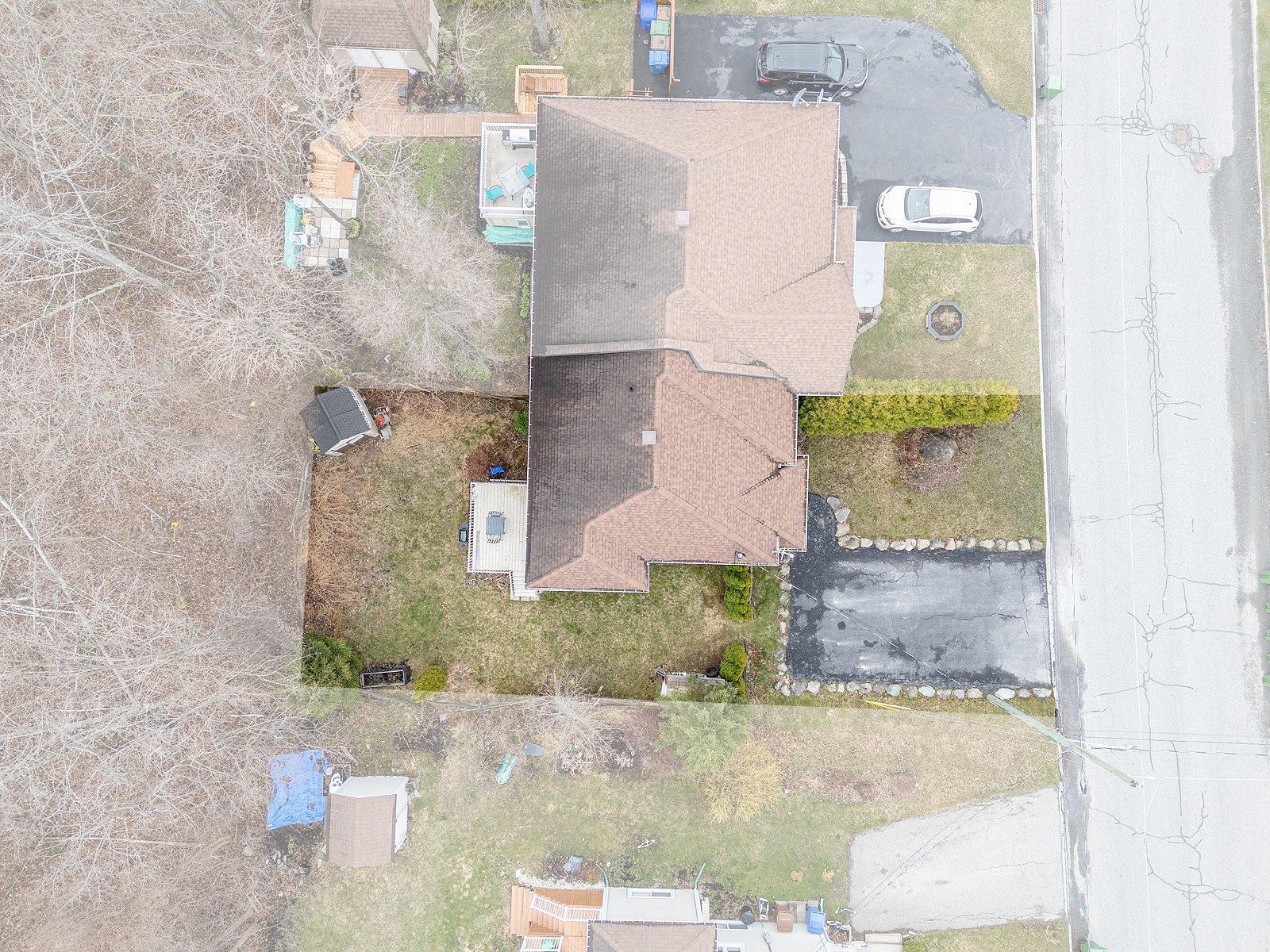 









417


Rue Langlois

,
Magog,




QC
J1X3K5

