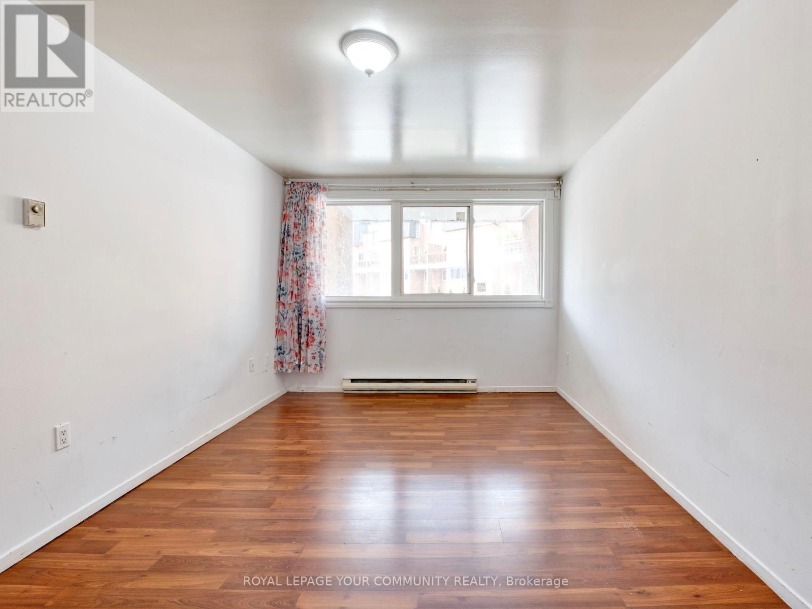 












1006 - 100 MORNELLE COURT

,
Toronto,




Ontario
M1E4X2


