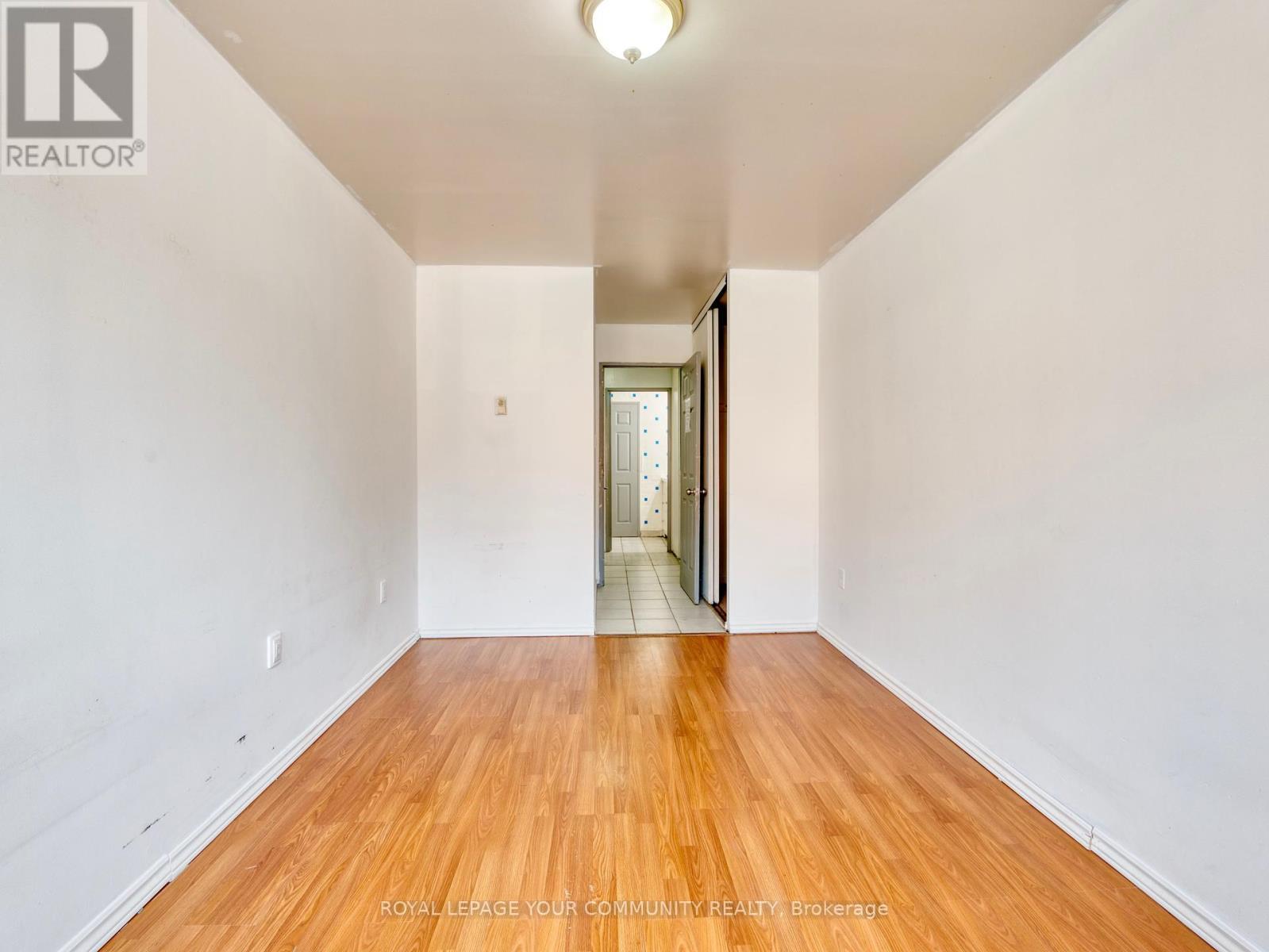 












1006 - 100 MORNELLE COURT

,
Toronto,




Ontario
M1E4X2


