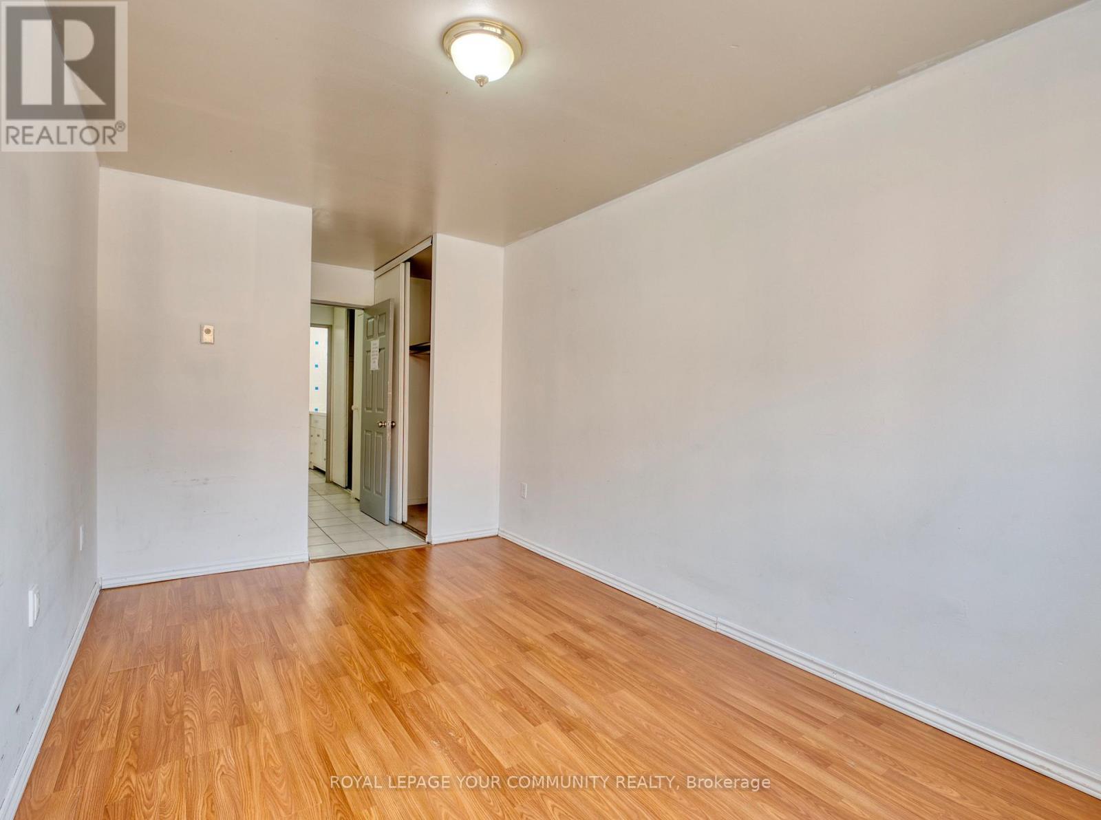 












1006 - 100 MORNELLE COURT

,
Toronto,




Ontario
M1E4X2

