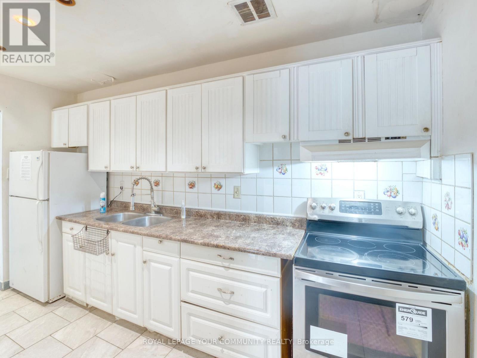 












1006 - 100 MORNELLE COURT

,
Toronto,




Ontario
M1E4X2

