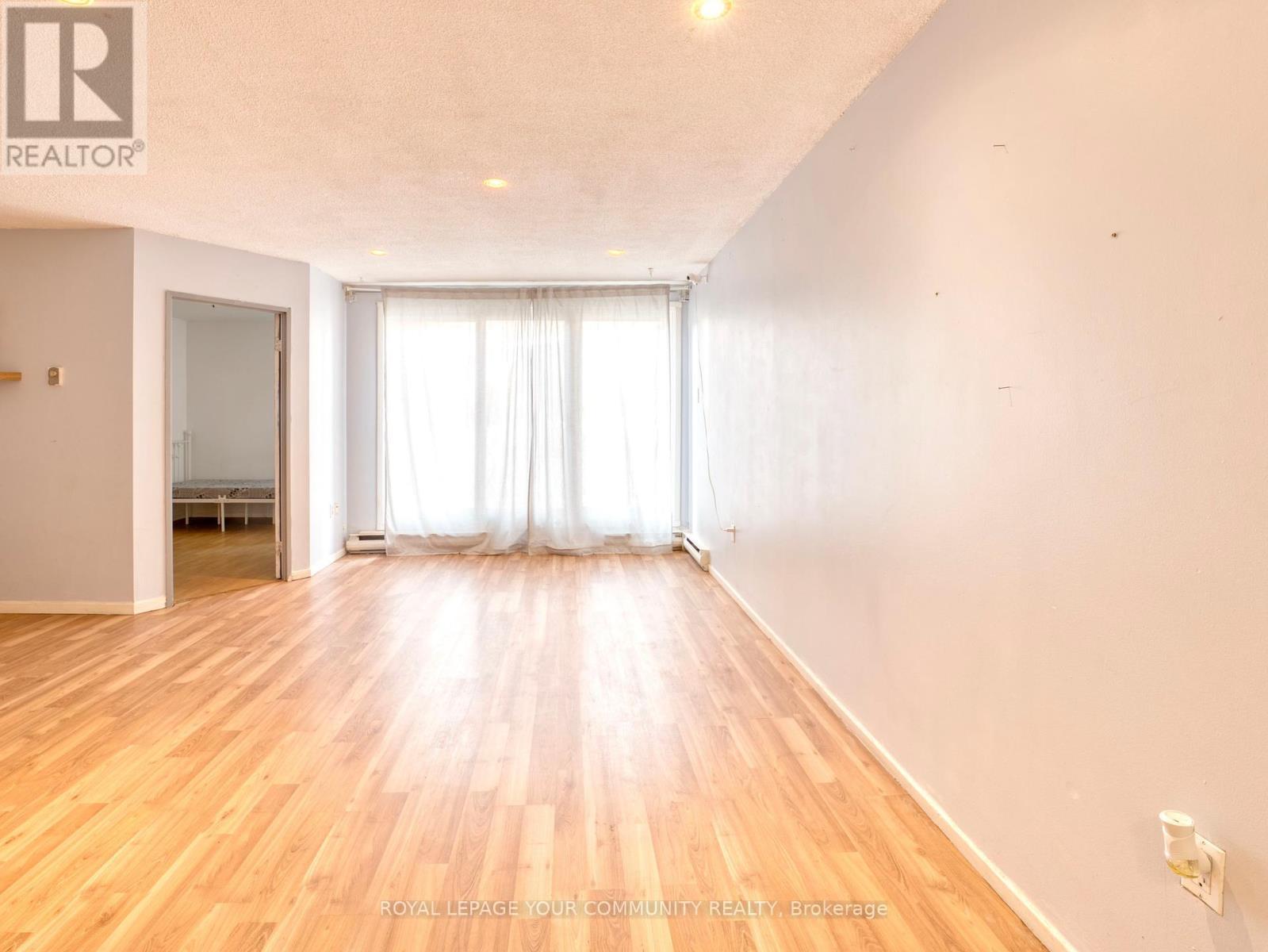 












1006 - 100 MORNELLE COURT

,
Toronto,




Ontario
M1E4X2

