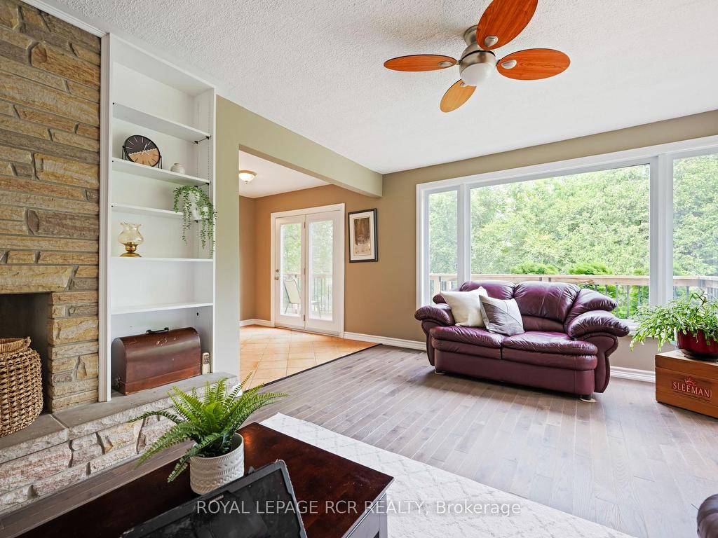 









308118


Hockley

Road,
Mono,




ON
L9W 2Y8


