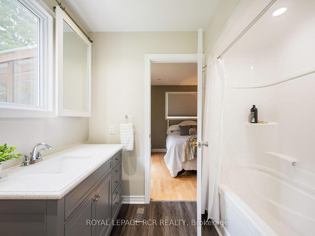 









308118


Hockley

Road,
Mono,




ON
L9W 2Y8

