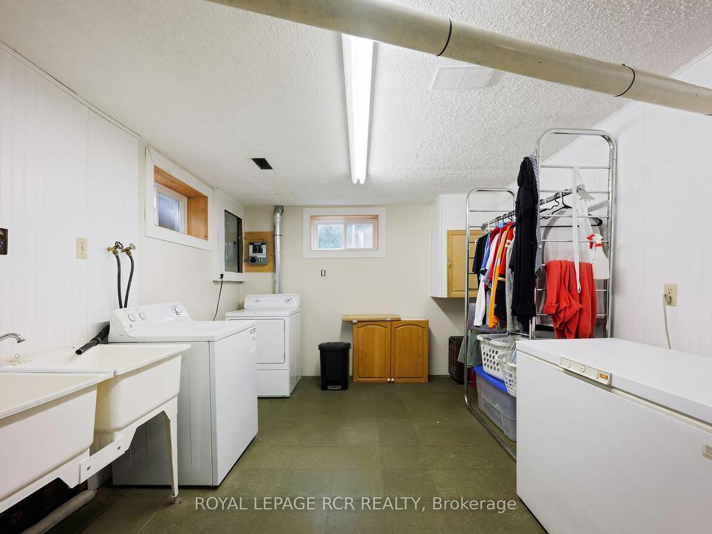 









308118


Hockley

Road,
Mono,




ON
L9W 2Y8

