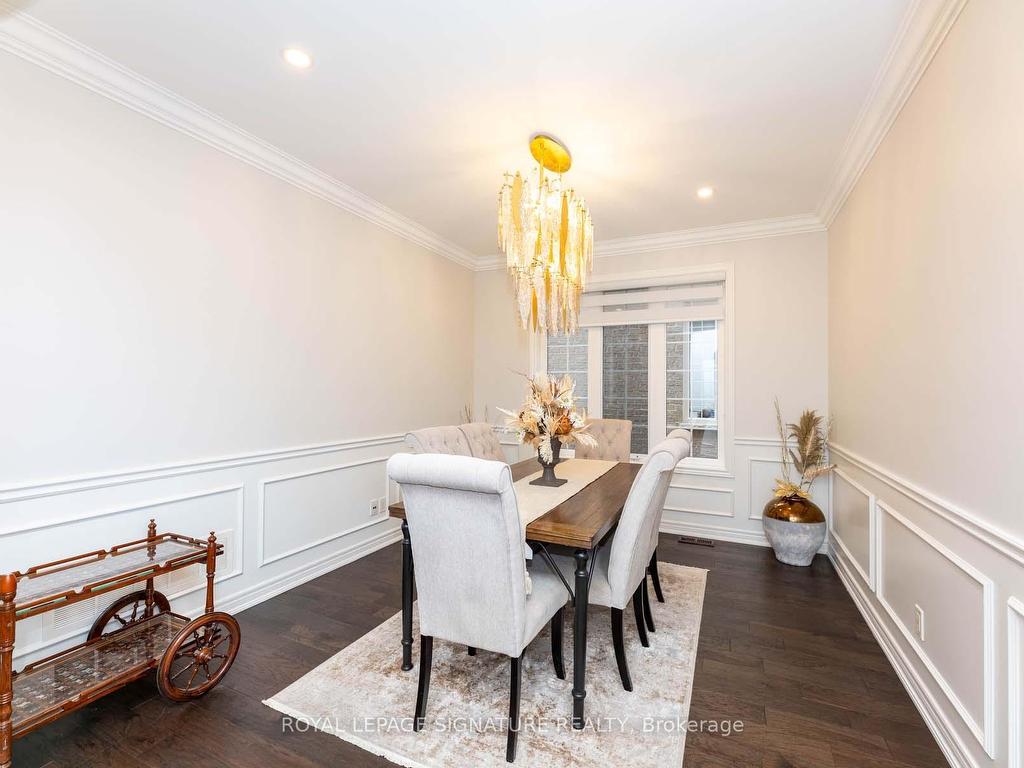 









18


Lady Valentina

Avenue,
Vaughan,




ON
L6A 0E4

