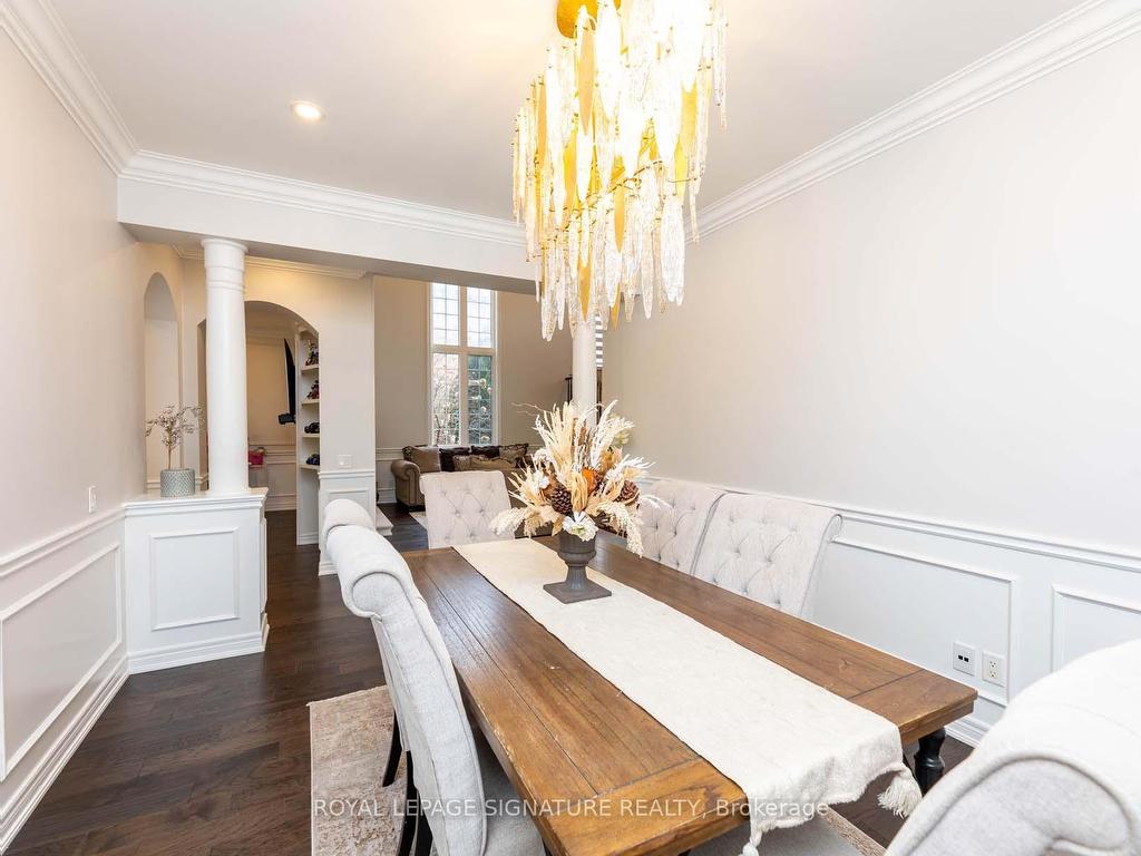 









18


Lady Valentina

Avenue,
Vaughan,




ON
L6A 0E4

