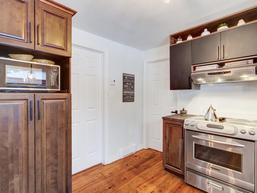 









72


Ch. Alpino

,
Morin-Heights,




QC
J0R1H0

