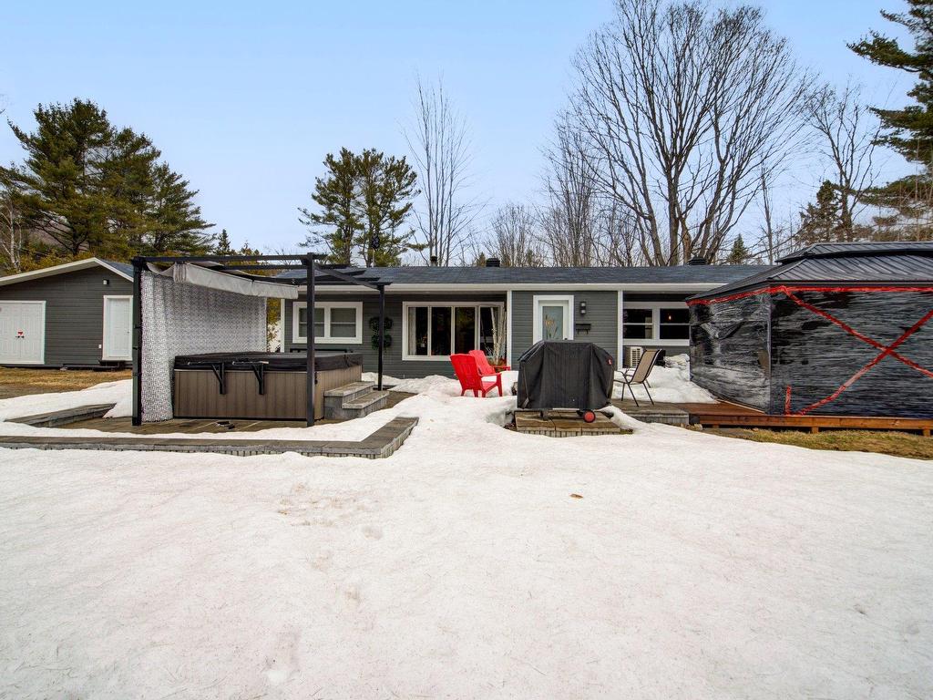









72


Ch. Alpino

,
Morin-Heights,




QC
J0R1H0

