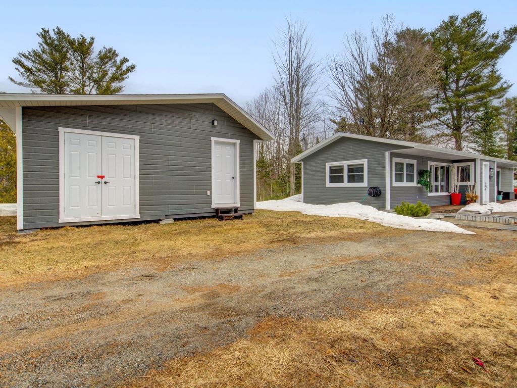









72


Ch. Alpino

,
Morin-Heights,




QC
J0R1H0

