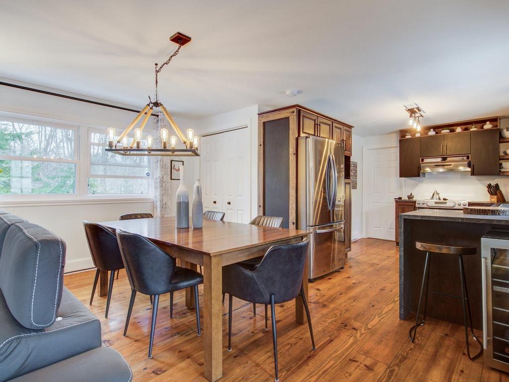 









72


Ch. Alpino

,
Morin-Heights,




QC
J0R1H0

