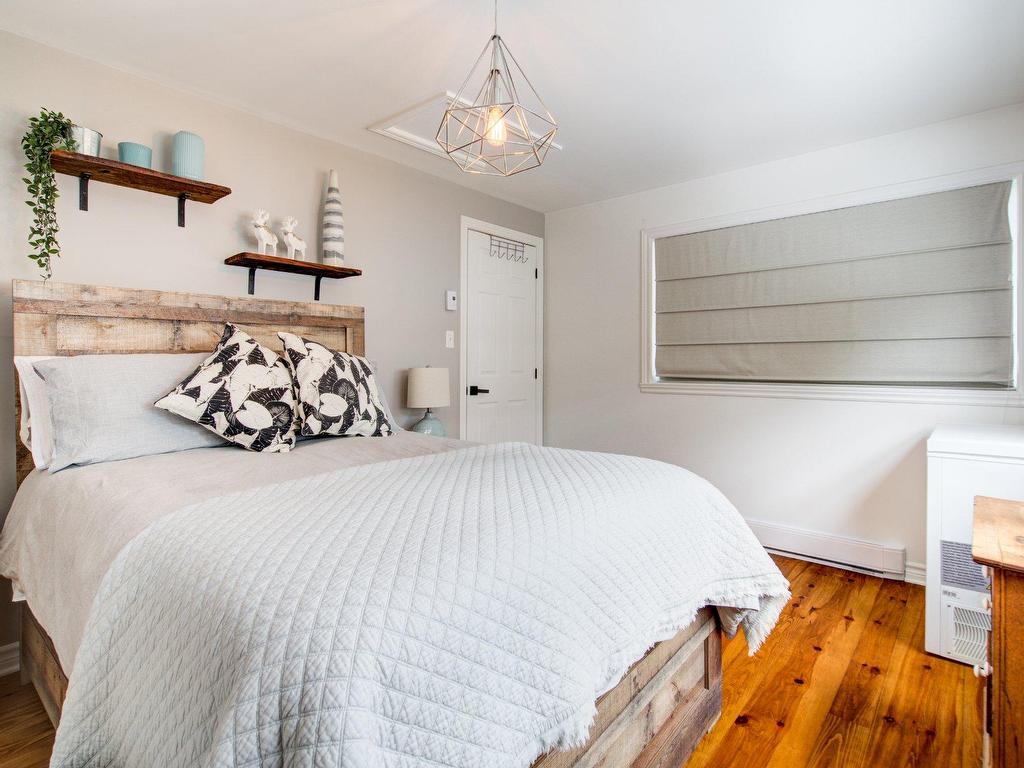 









72


Ch. Alpino

,
Morin-Heights,




QC
J0R1H0

