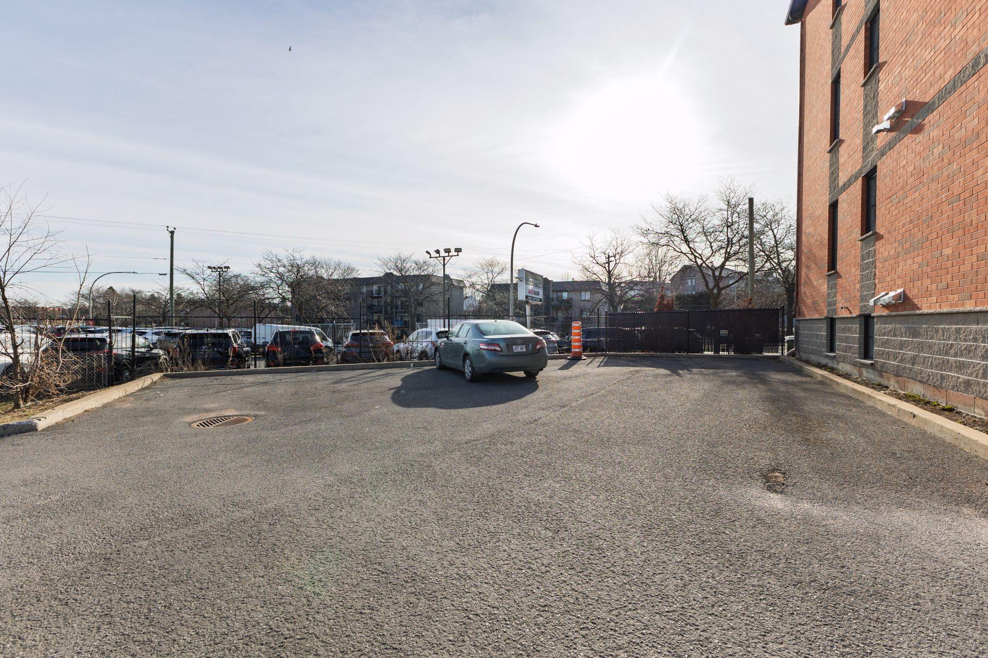 









16639


Boul. Pierrefonds

, 202,
Montréal (L'Île-Bizard/Sainte-Geneviève),




QC
H9H4L2

