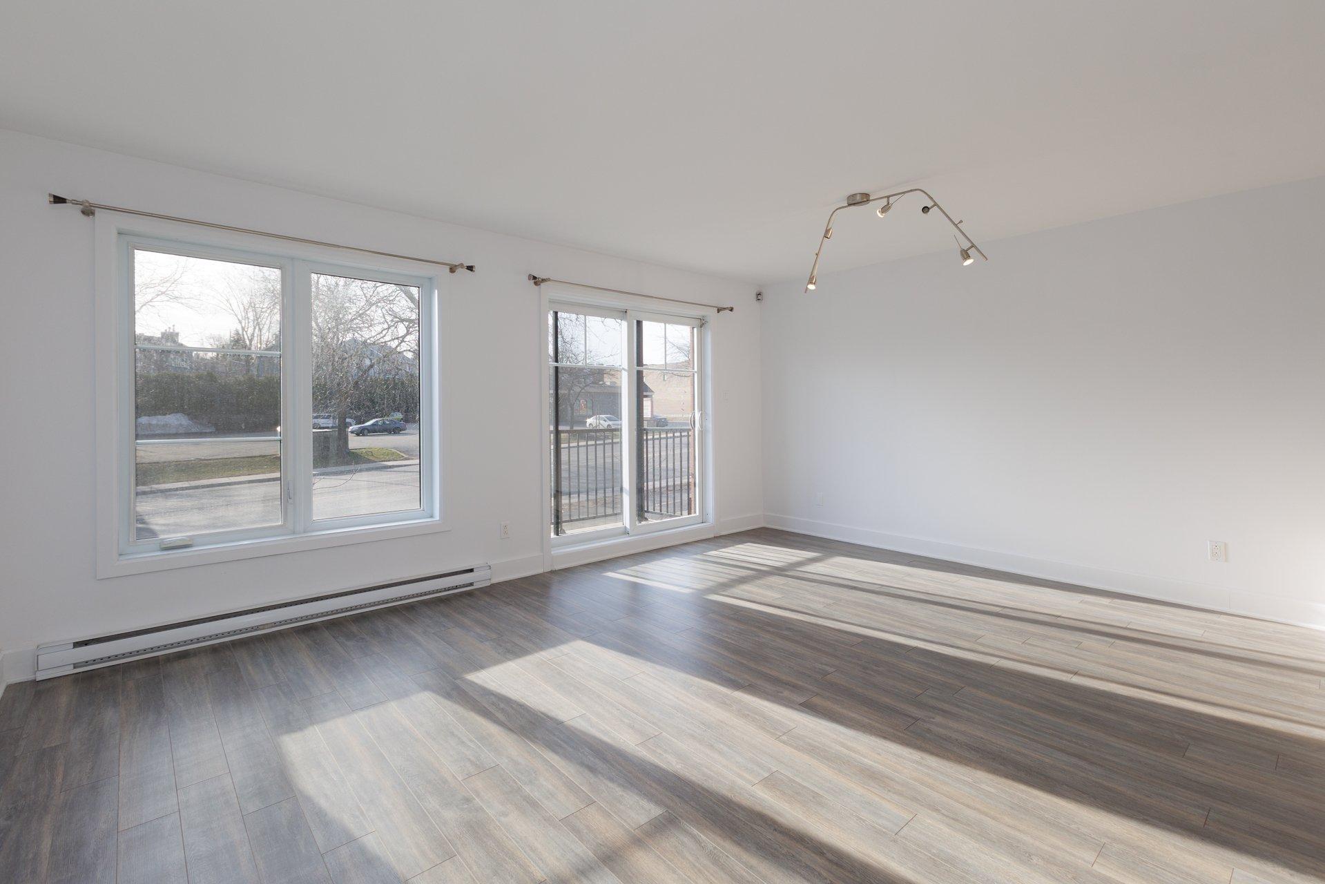 









16639


Boul. Pierrefonds

, 202,
Montréal (L'Île-Bizard/Sainte-Geneviève),




QC
H9H4L2

