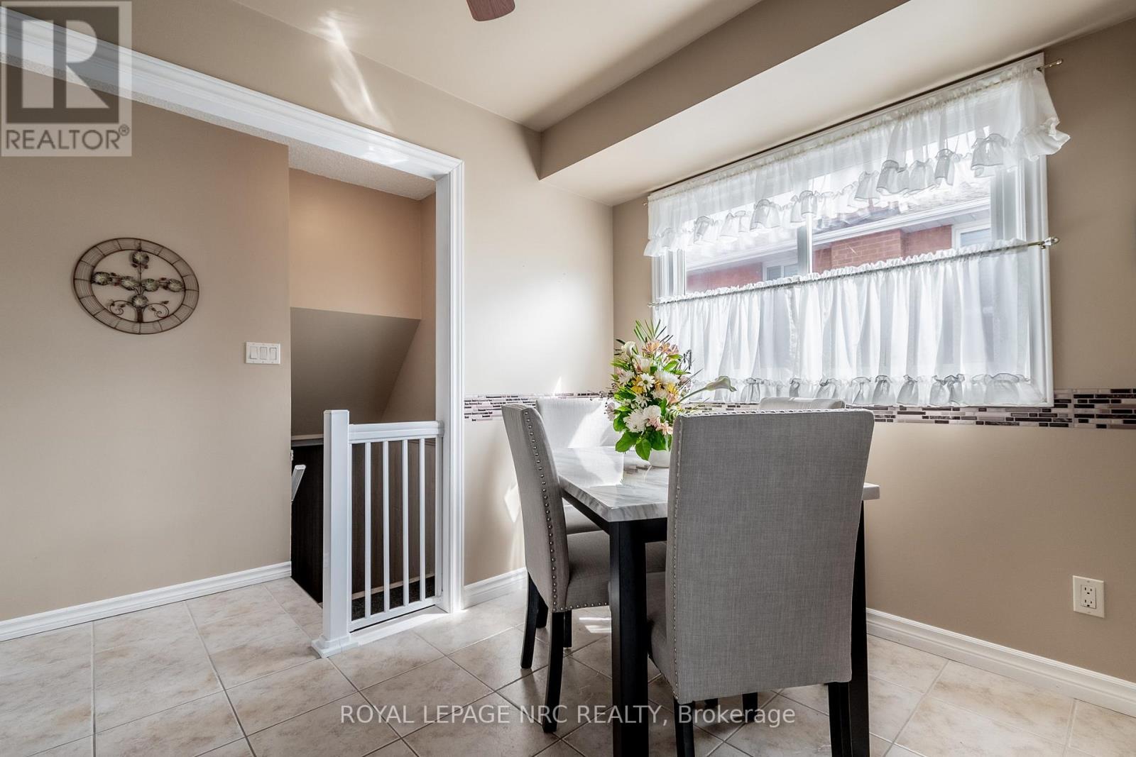 












37 MICHAEL DRIVE S

,
Port Colborne (Sugarloaf),




Ontario
L3K3C3

