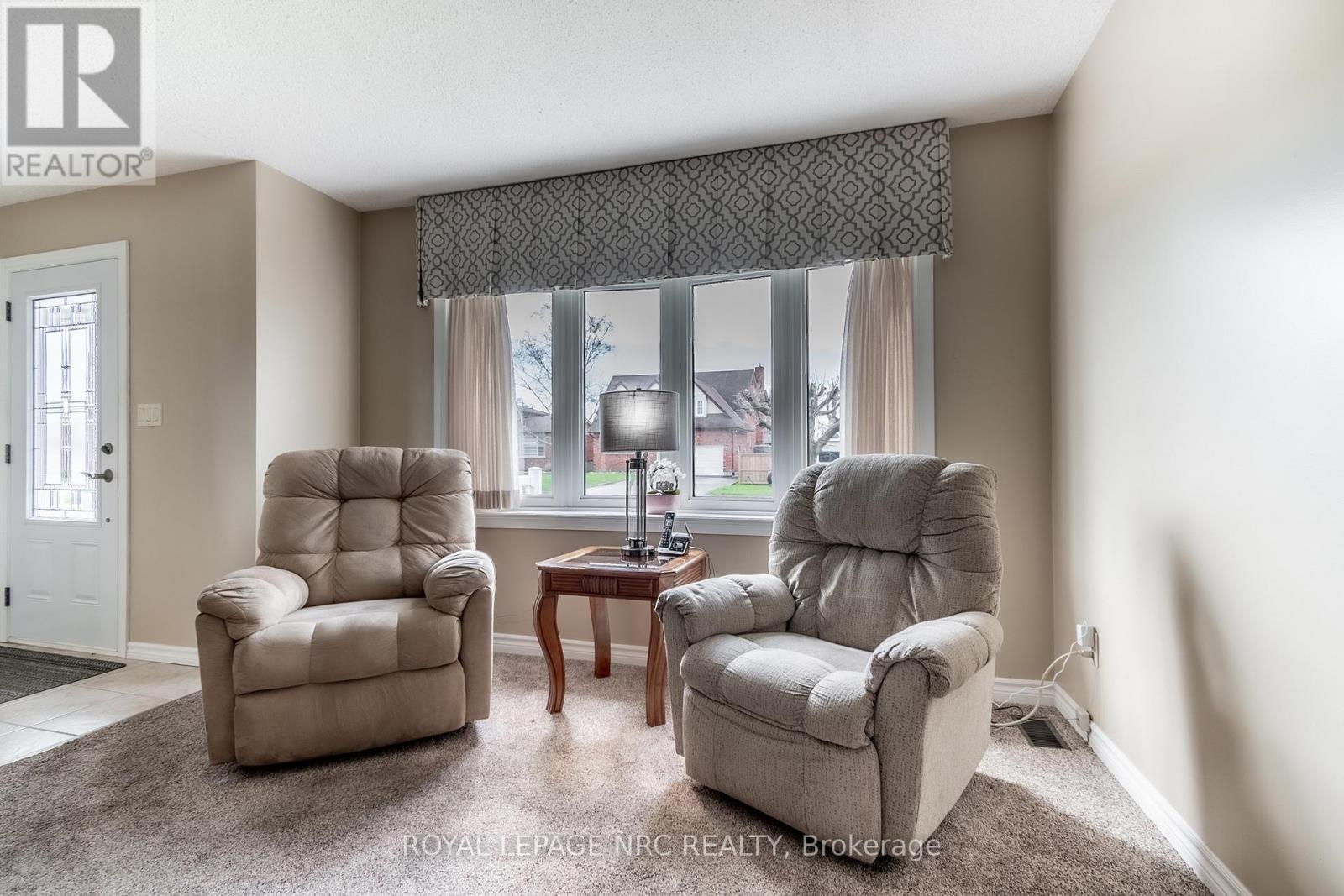 












37 MICHAEL DRIVE S

,
Port Colborne (Sugarloaf),




Ontario
L3K3C3

