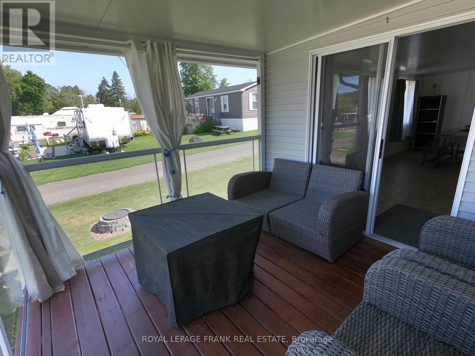












14 PIONEER DRIVE

,
Otonabee-South Monaghan,




Ontario
K0L2G0

