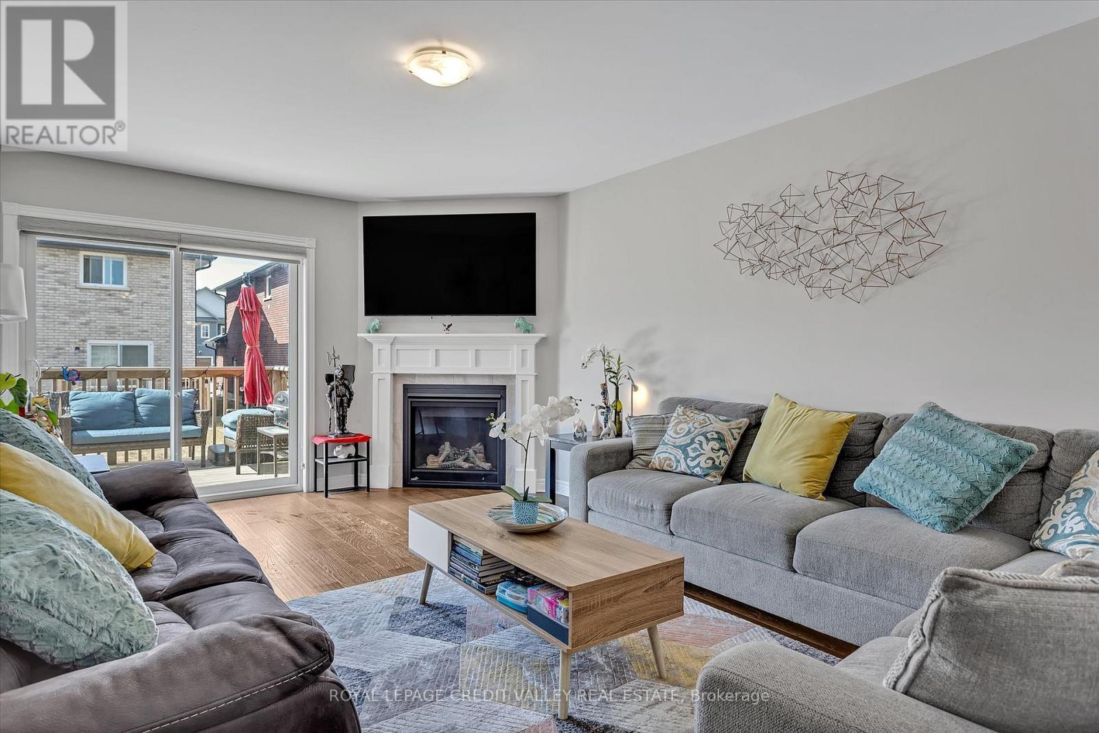 












607 LEMAY GROVE E

,
Smith-Ennismore-Lakefield,




Ontario
K9K0H1

