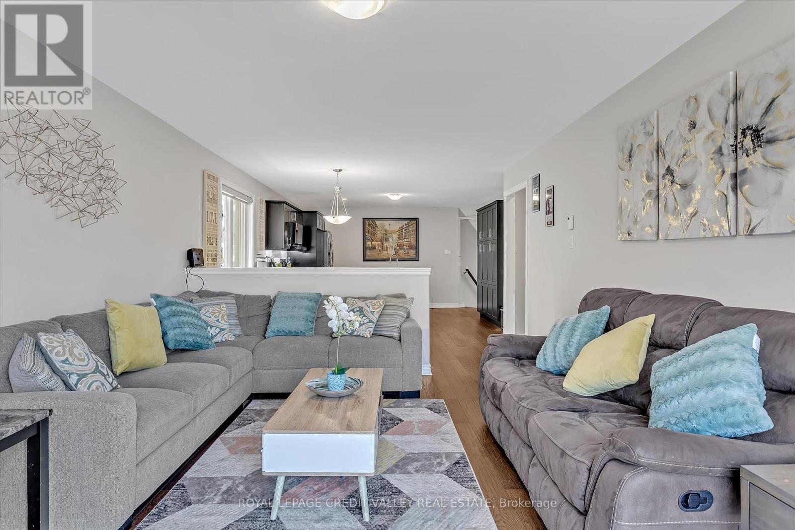 












607 LEMAY GROVE E

,
Smith-Ennismore-Lakefield,




Ontario
K9K0H1


