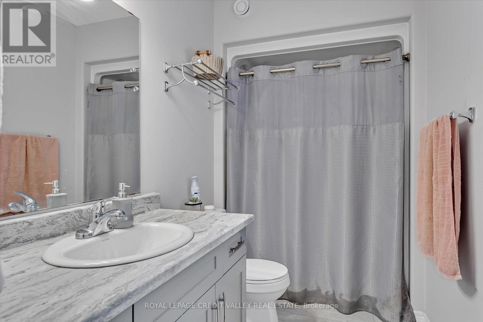 












607 LEMAY GROVE E

,
Smith-Ennismore-Lakefield,




Ontario
K9K0H1

