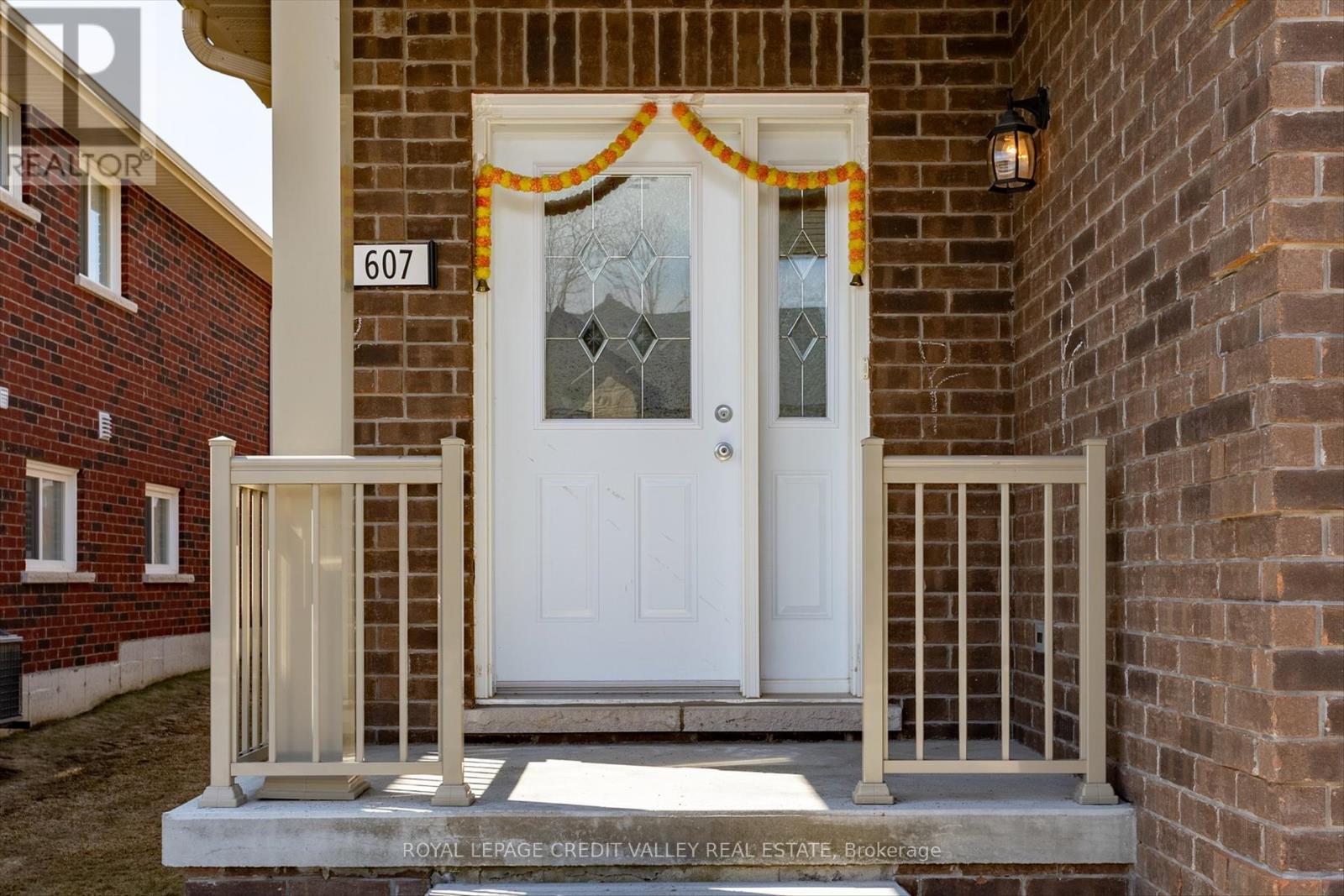 












607 LEMAY GROVE E

,
Smith-Ennismore-Lakefield,




Ontario
K9K0H1

