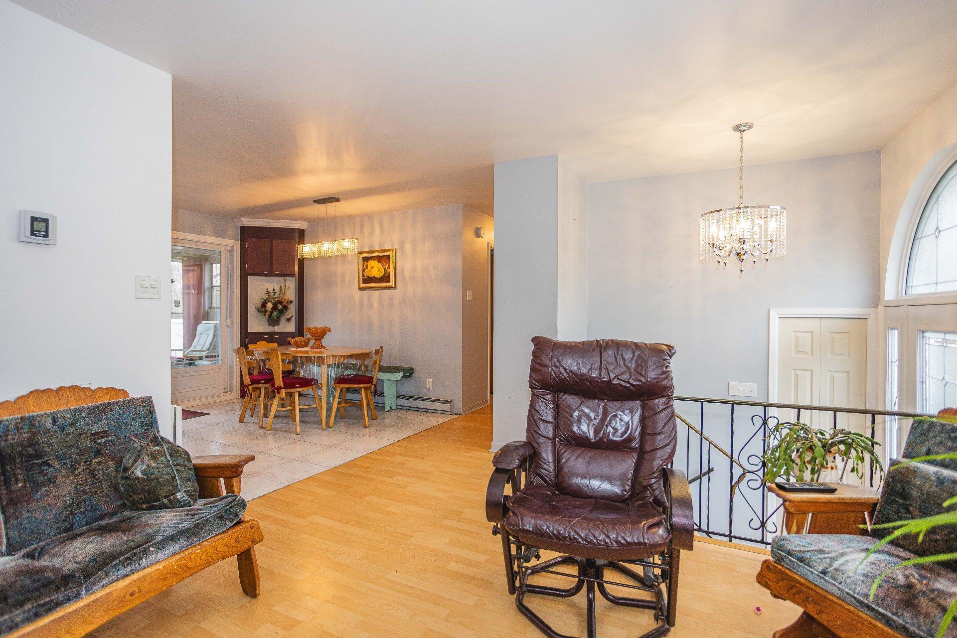 









1790


109e Rue

,
Shawinigan,




QC
G9P2P5

