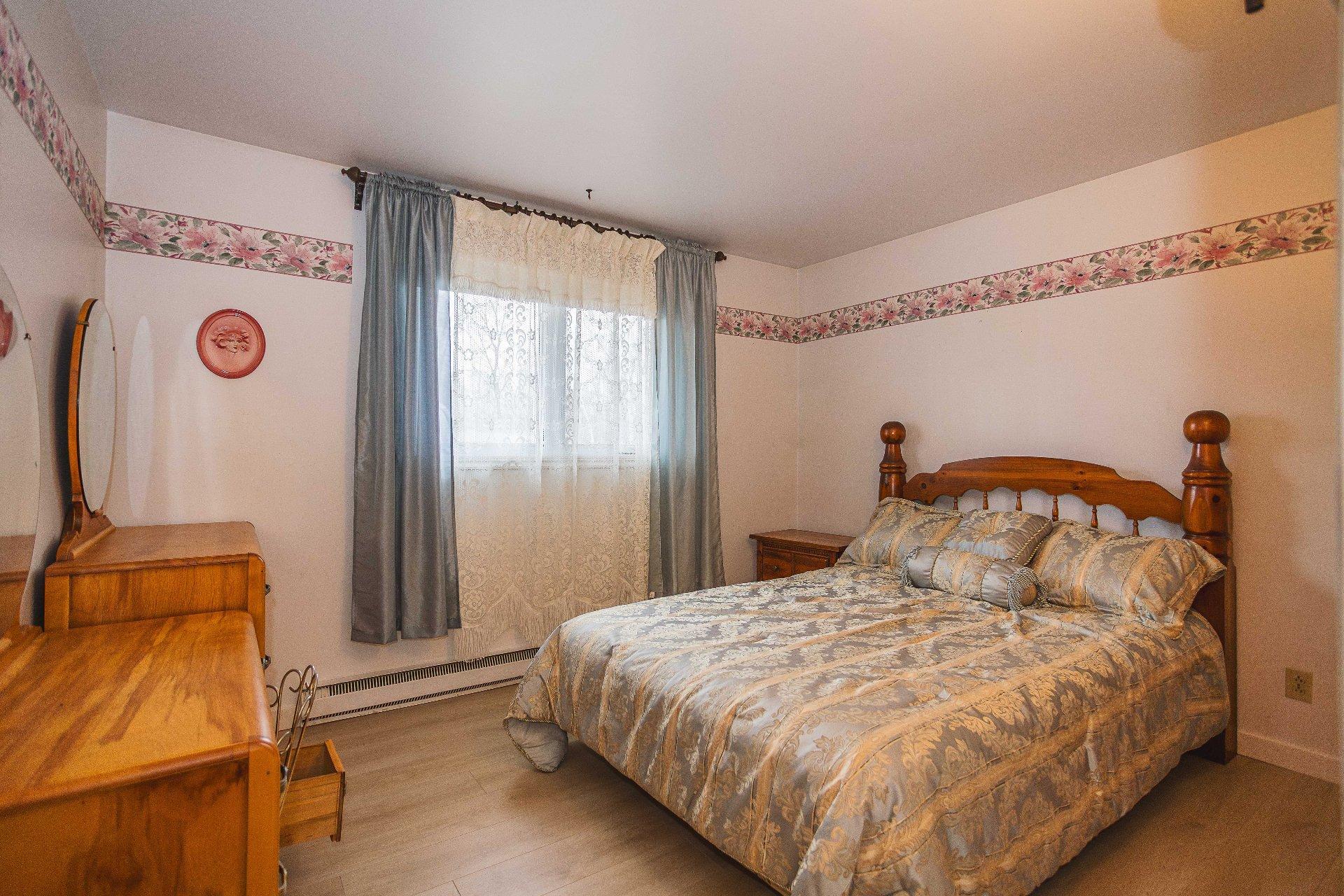 









1790


109e Rue

,
Shawinigan,




QC
G9P2P5

