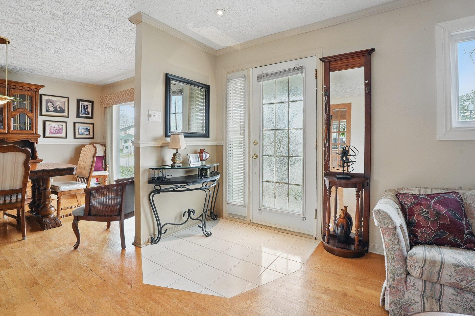 









42


Rue du Limousin

,
Gatineau (Gatineau),




QC
J8T1V5

