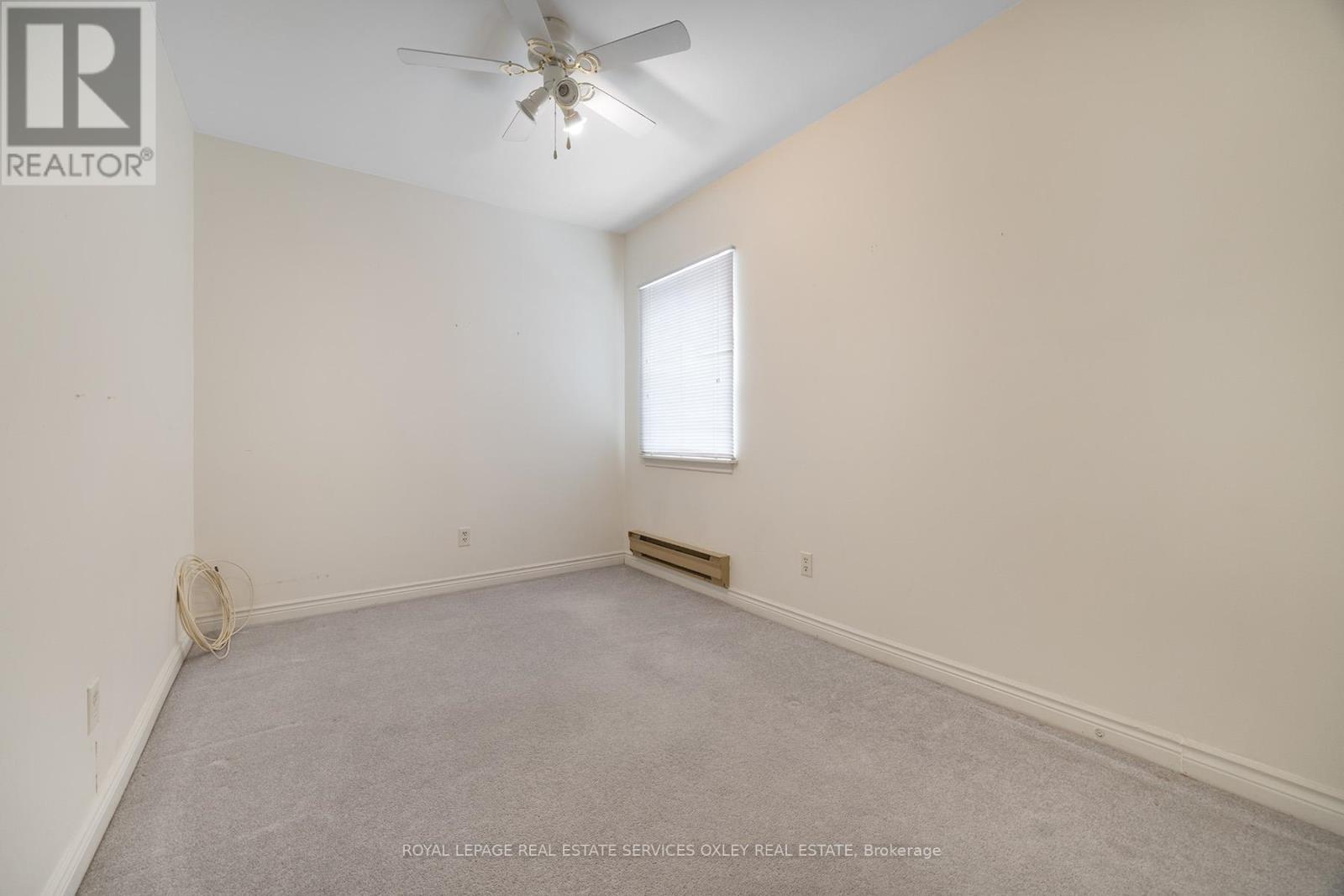 












2 - 31 GLEBE ROAD E

,
Toronto,




Ontario
M4S1N7

