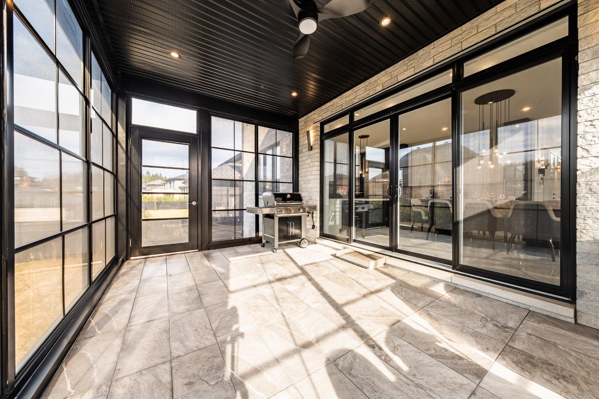 









38


Rue de l'Oiselet

,
Carignan,




QC
J3L7C3

