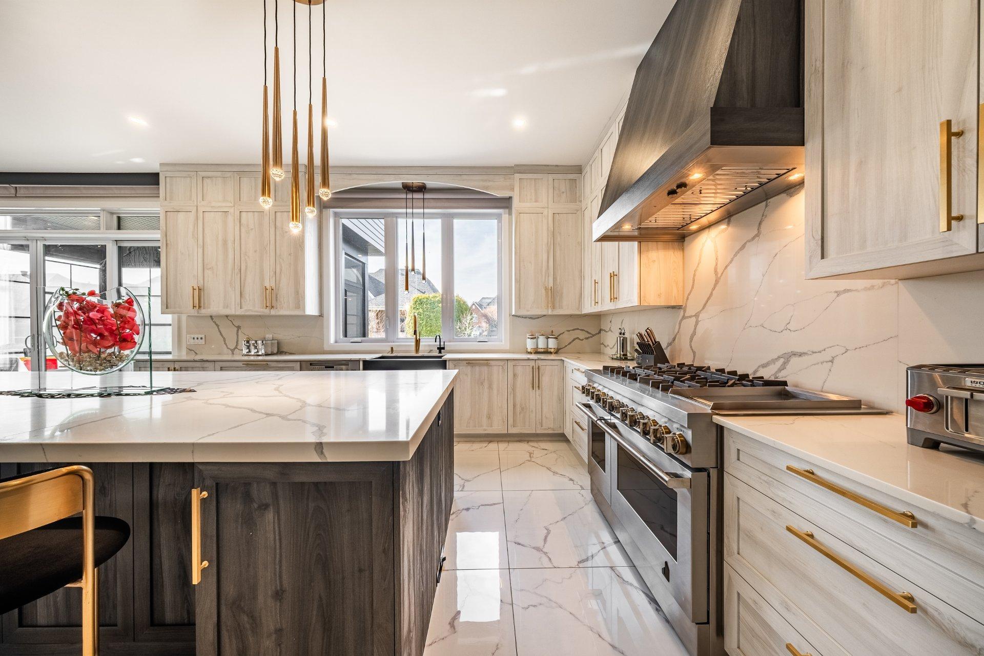 









38


Rue de l'Oiselet

,
Carignan,




QC
J3L7C3

