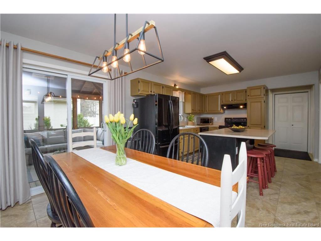









54


Country Club

RD,
Riverview,




NB
E1B 4N6


