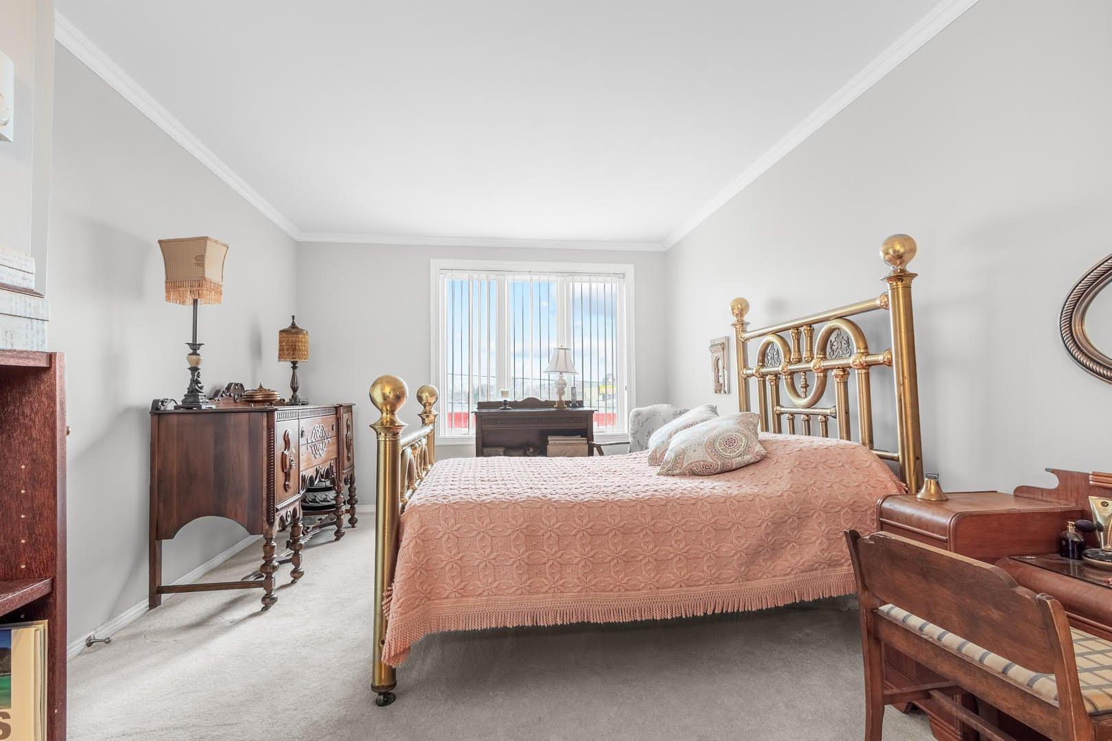 









1135


Rue Bourdages

, 5,
Québec (Les Rivières),




QC
G1M3K5

