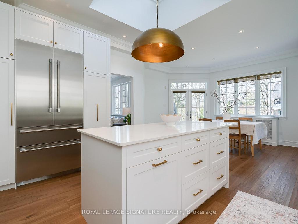 









18


Weybourne

Crescent,
Toronto,




ON
M4N 2R3

