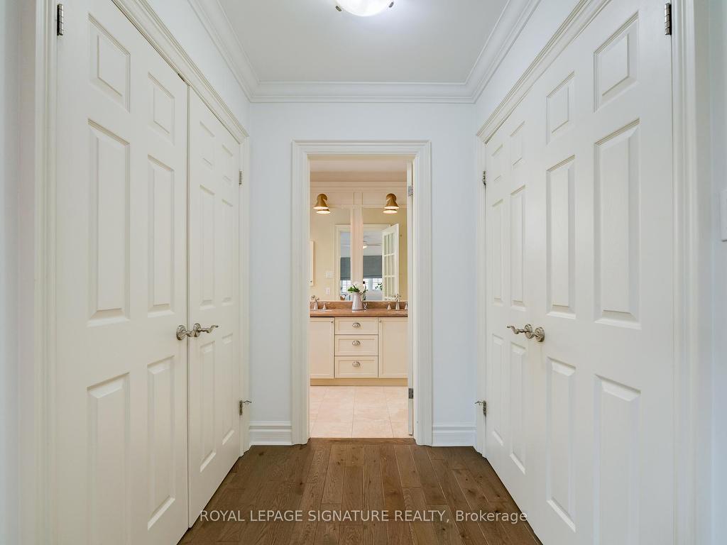 









18


Weybourne

Crescent,
Toronto,




ON
M4N 2R3

