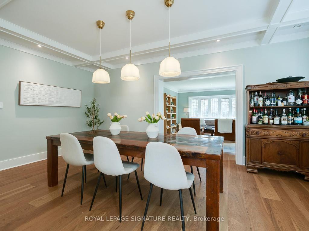 









18


Weybourne

Crescent,
Toronto,




ON
M4N 2R3

