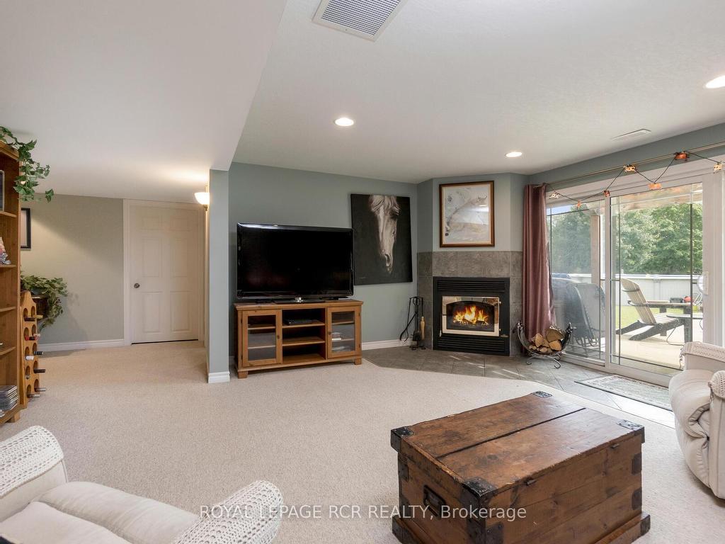 









102554


Road 49

Road,
West Grey,




ON
N0G 1C0

