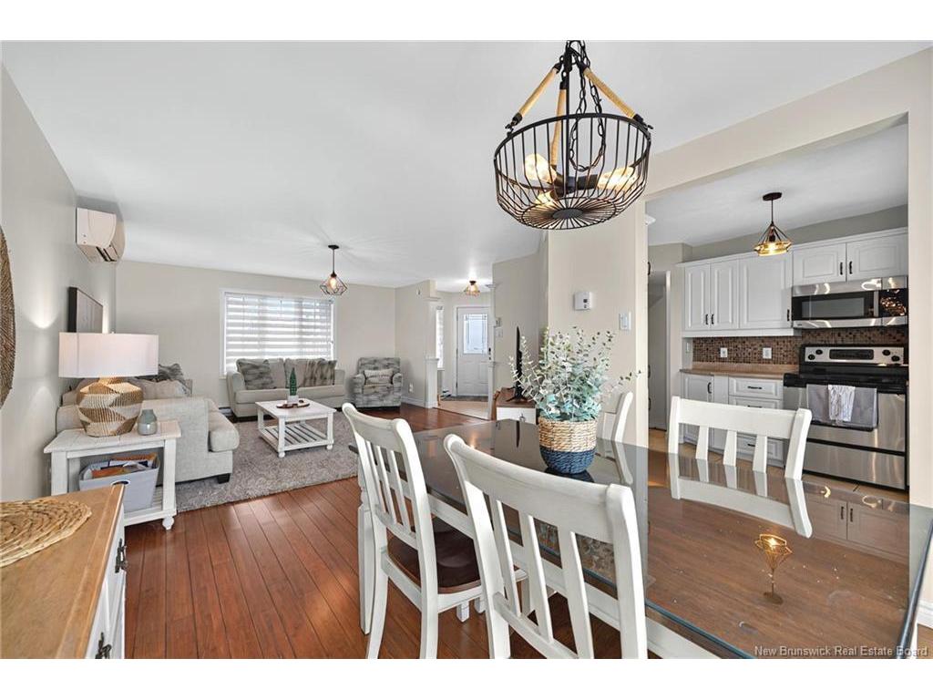 









657


Baie

,
Beresford,




NB
E8K 1X3

