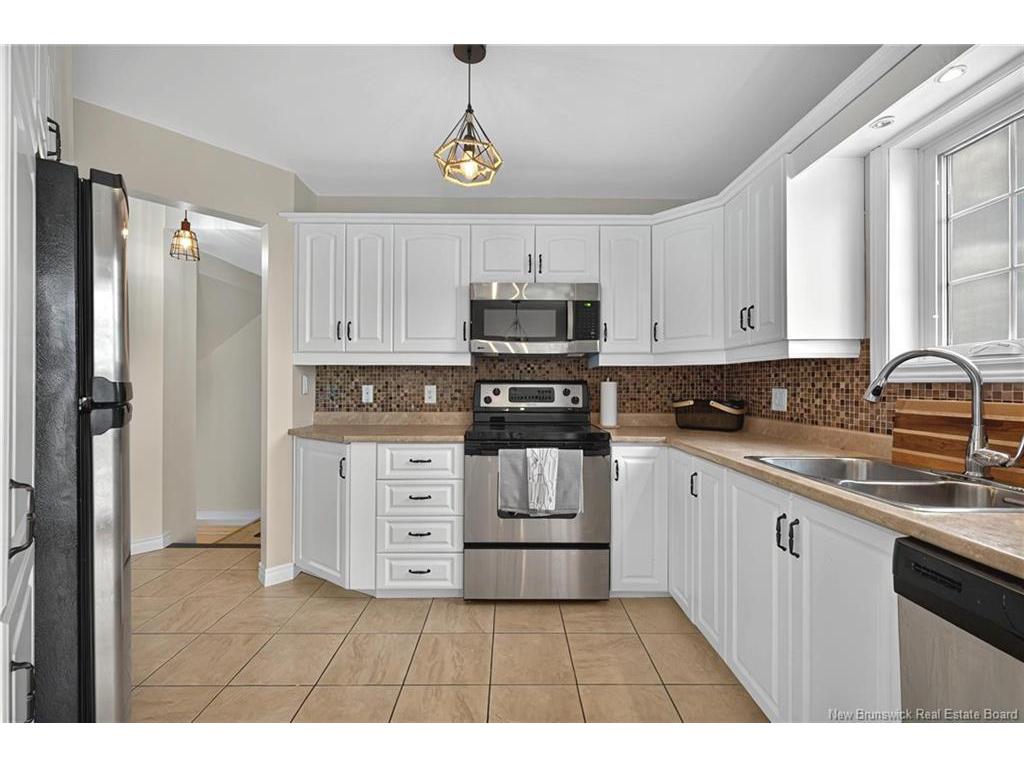 









657


Baie

,
Beresford,




NB
E8K 1X3

