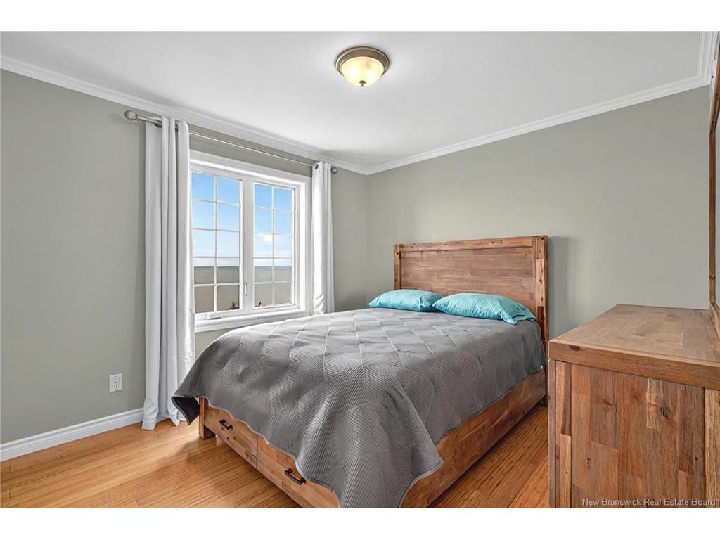 









657


Baie

,
Beresford,




NB
E8K 1X3

