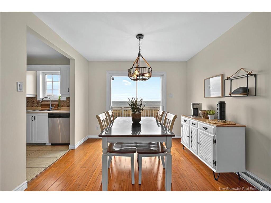 









657


Baie

,
Beresford,




NB
E8K 1X3

