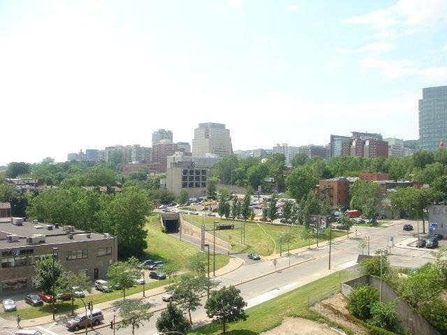 









1280


Rue St-Jacques

, 802,
Montréal (Ville-Marie),




QC
H3C0G3

