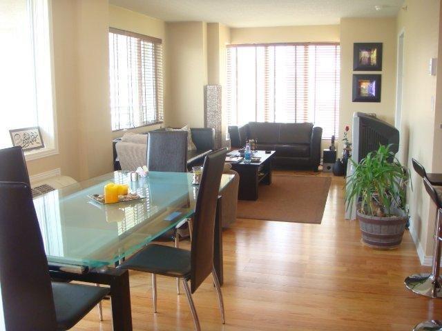 









1280


Rue St-Jacques

, 802,
Montréal (Ville-Marie),




QC
H3C0G3

